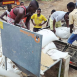 Chaque lundi, une équipe se mobilise pour nourrir la Guinée ouvriers en activité foods access 2 ok