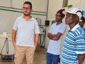 À la découverte des installations de la Ferme Avicole de Kiria